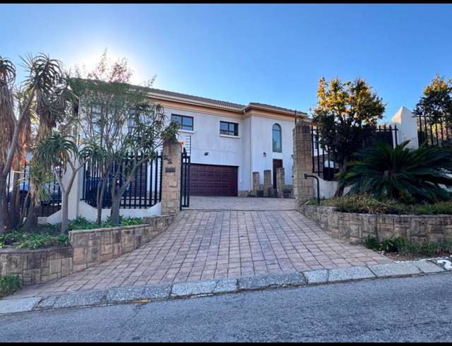 3 BEDROOM HOUSE FOR SALE IN RANGEVIEW EXT 4